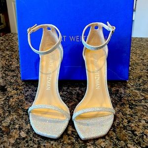 Stuart Weitzman Nudistcurve Ankle Strap Sandal in Platino Glitter